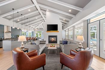 Clubroom with kitchen & lounge